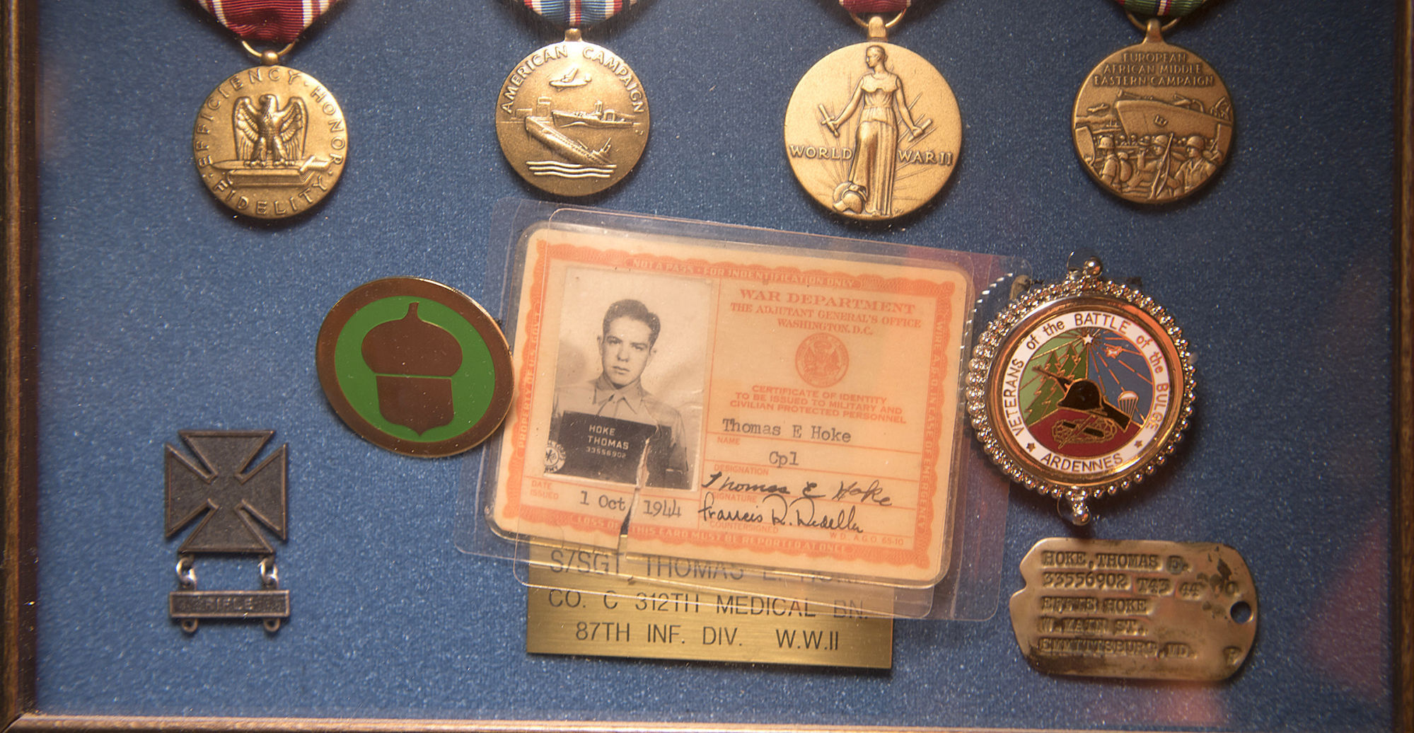 Thomas Hoke, ID card